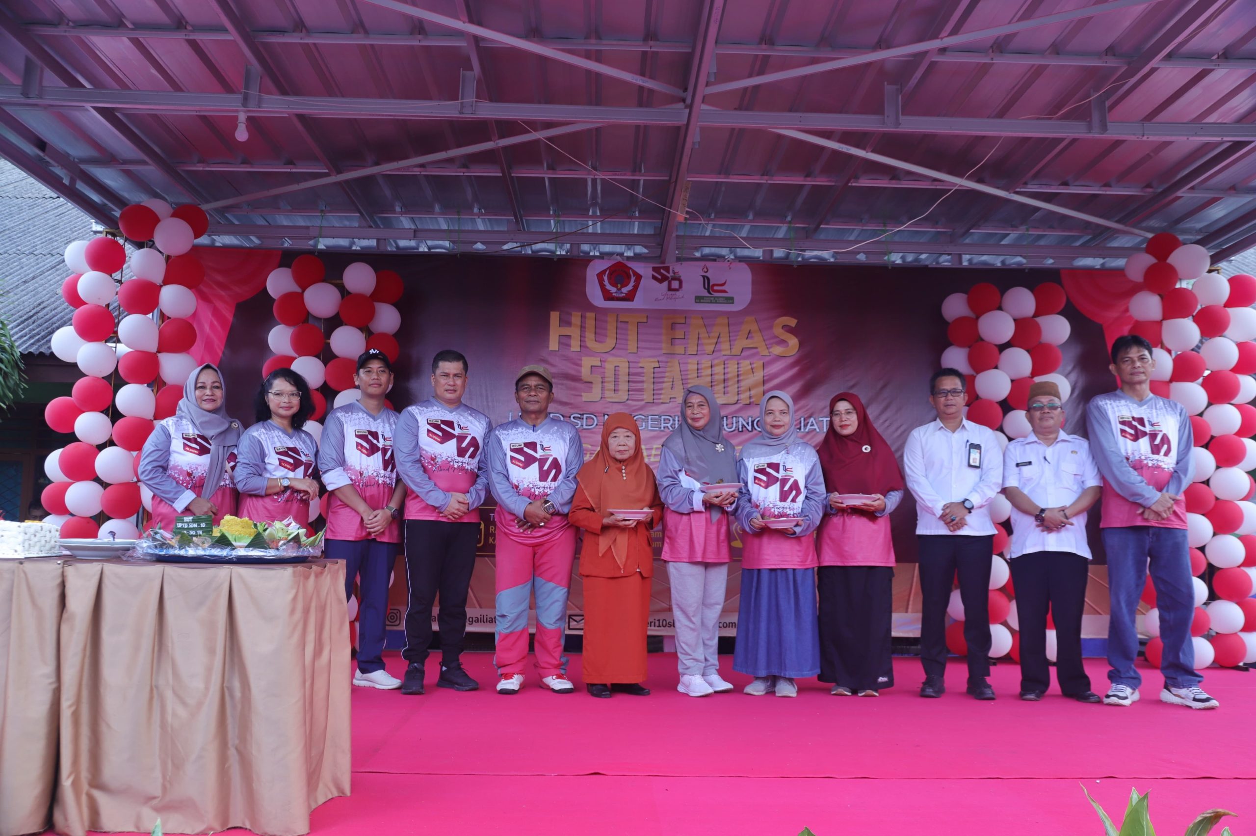 Semarak HUT 50 Tahun SDN 10 Sungailiat, Dimeriahkan Jalan Santai sampai Bazar UMKM